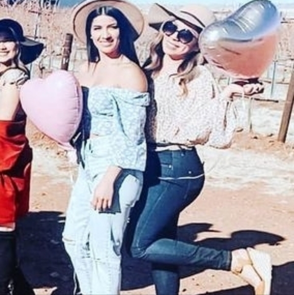 Forever 21 sheer long sleeve print top. Size Small - Picture 5 of 7